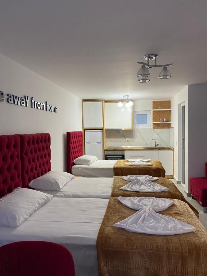 Breezy Hotel Alojamento de Acomodação e Pequeno-almoço *